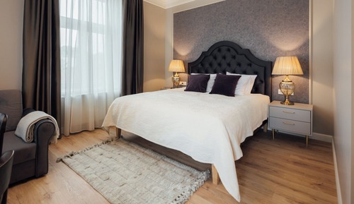 Executive Studio Suite