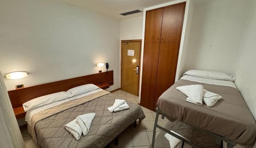 Classic Triple Room