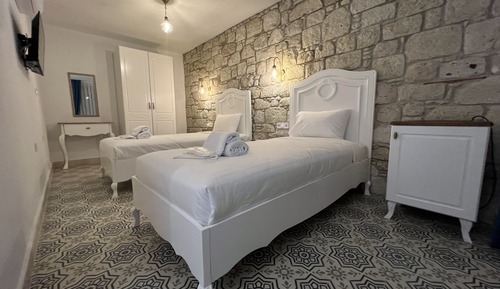 Deluxe Double or Twin Room, Pool View