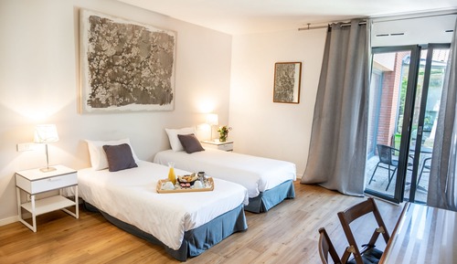 Standard Twin Room