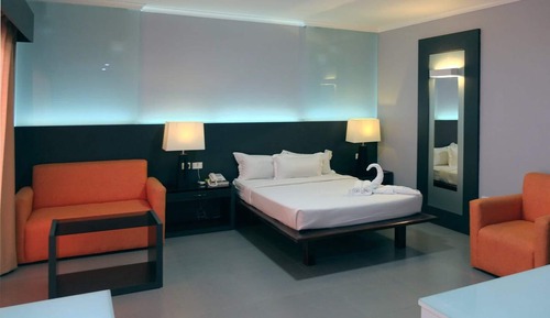 Premium Double Room, City View