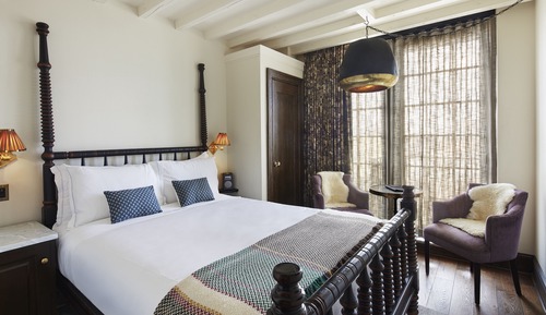 Studio, 1 Queen Bed