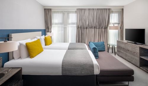 Studio Suite, 2 Twin Beds, Kitchenette