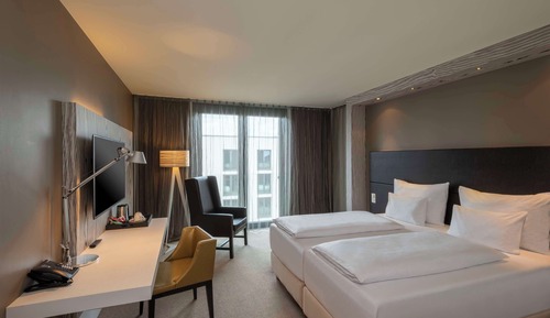 Standard Room, 1 King Bed, Accessible