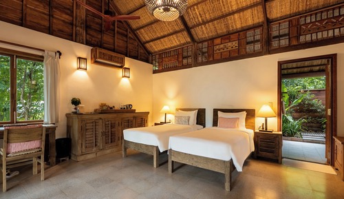 Premium PLANTATION Sea view Bungalow with AC