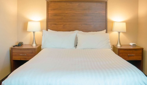 Suite, 1 Queen Bed with Sofa bed, Non Smoking
