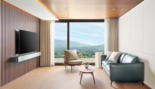 Premier Suite