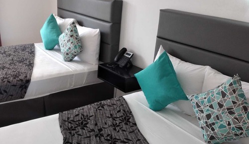 Comfort Room, 2 Double Beds, Garden View