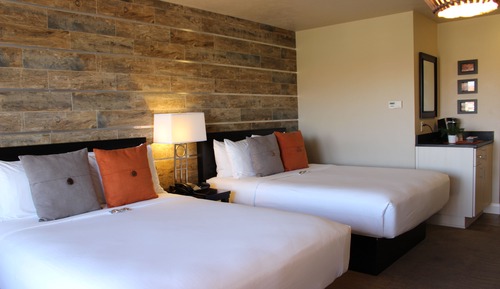 Double Queen Room