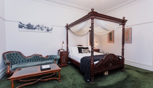 Melba Suite