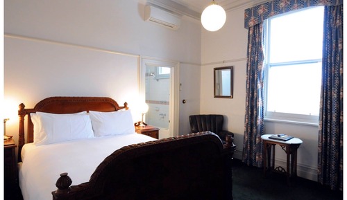 Premium Room
