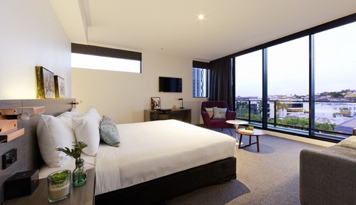 Executive Suite, Balcony