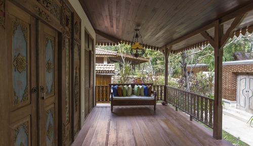 Deluxe Garden Residence