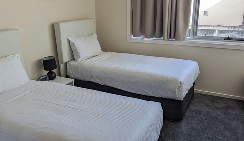 2 Bedroom Studio - Offsite and stair access only