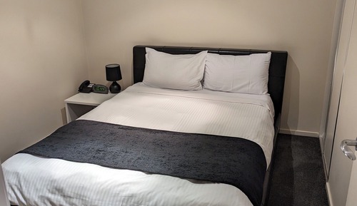 1 Bedroom Studio - Offsite and stair access only