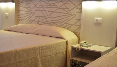 Comfort Quadruple Room