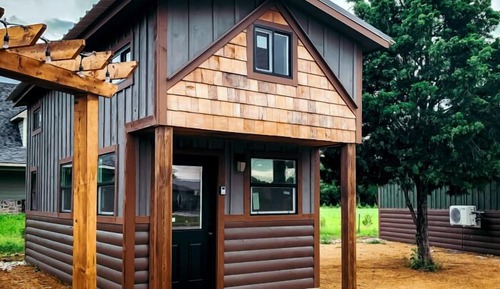 Tiny Home Suite Sleep 5
