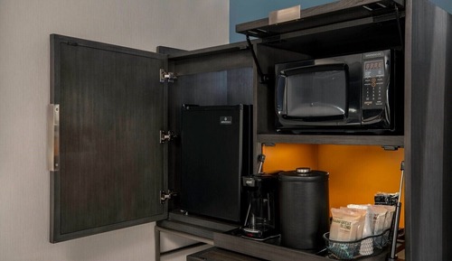 Room, 2 Queen Beds, Non Smoking (Hearing Accessible)