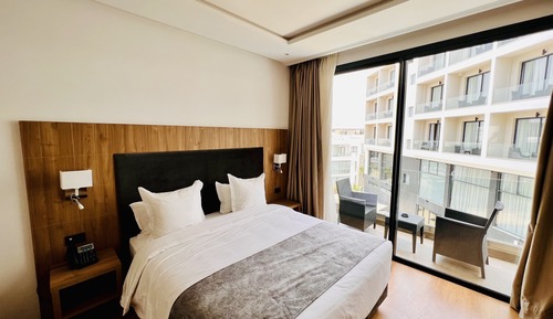 Deluxe Double or Twin Room