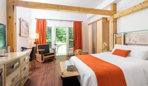 Design Quadruple Room