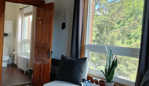 Luxury Single Room