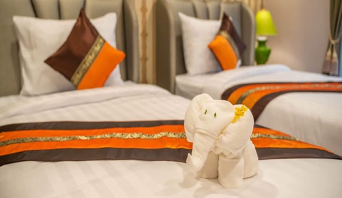 Deluxe Twin Room