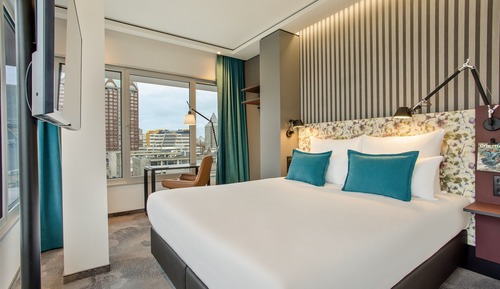 Comfort Room, 1 King Bed