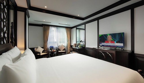 Premier Double Room, City View