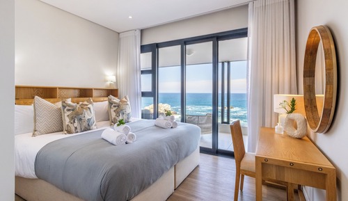 Three Bed Penthouse 2nd floor 302