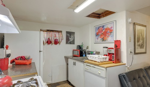 House (1 Bedroom)