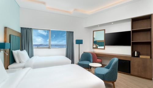 Standard Twin Room, City View