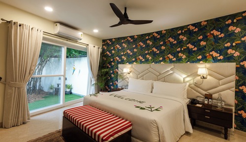 Terrace Suite, 1 King Bedroom, Private Terrace