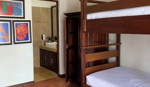 Traditional Room, Multiple Beds, Courtyard View