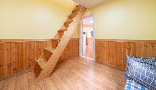 Basic Room, 3 Bedrooms (jeonwon 14 teugsil)