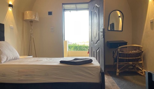 Romantic Triple Room