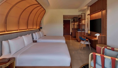 Room, 2 Queen Beds, Balcony, Garden View