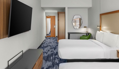 Standard Room, 2 Queen Beds, Balcony