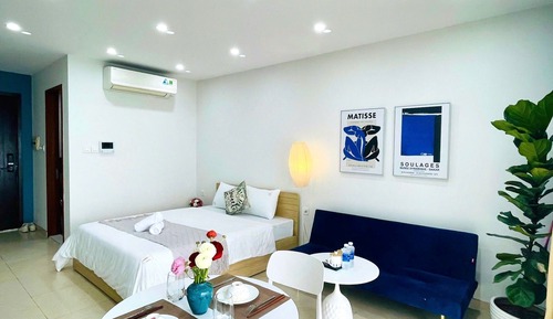 Deluxe Studio Suite
