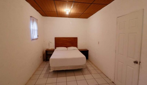 Family House, Multiple Beds, Kitchenette, Garden View (Casa Bosque)