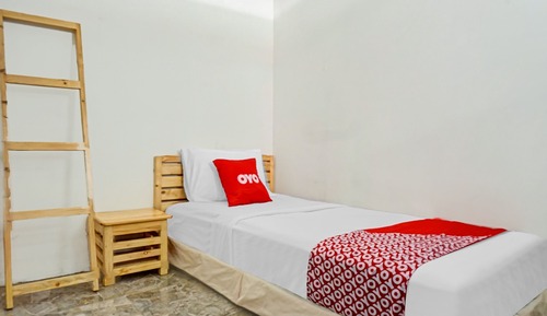 Economy Single Room