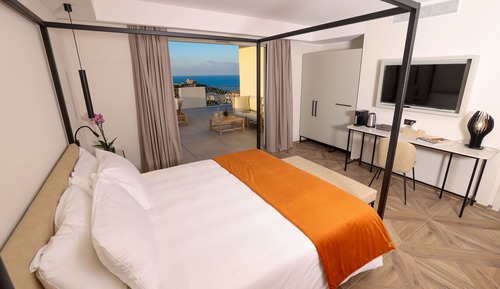 Honeymoon Double Room