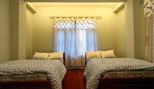Economy Room