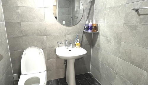 Basic Room, 1 Bedroom (Emerald(one-room,netflex))