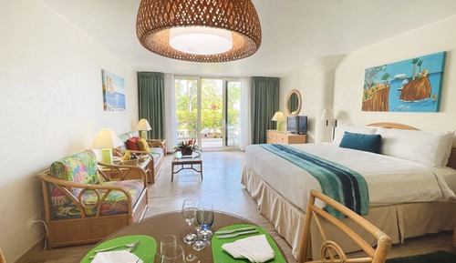 Studio, 1 King Bed, Beachside