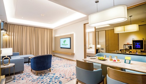 Suite, 1 King Bed