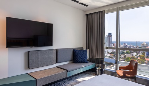 Premier Room, 1 King Bed, Non Smoking, Ocean View