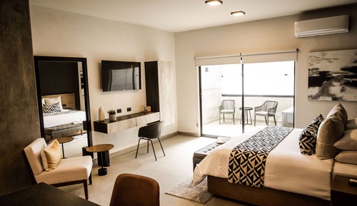 Suite, 1 King Bed, Non Smoking