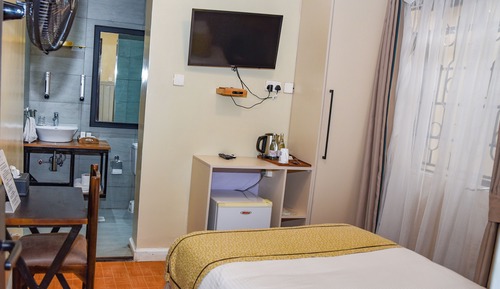 Deluxe Single Room