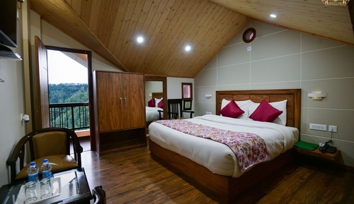 Royal Double Room