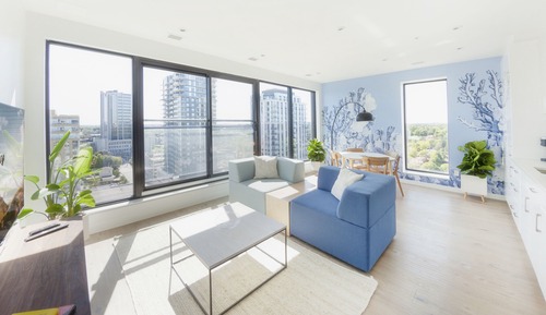 Deluxe Apartment